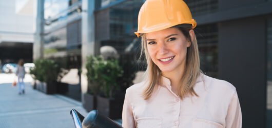 Mulheres na Engenharia: Protagonismo, Desafios e Conquistas no Setor